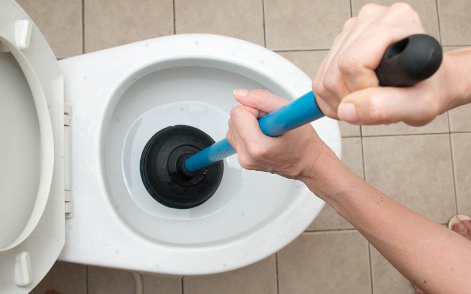 prix plombier wc bouché Luzarches